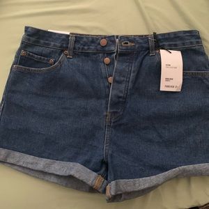 NWT high rise denim shorts
